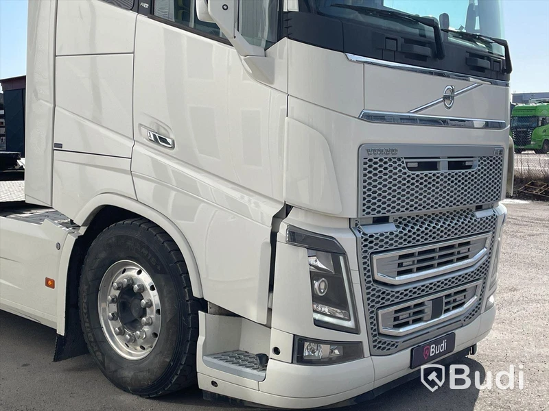 Lastbil Volvo FH16 560 Dragbil med Hydralik