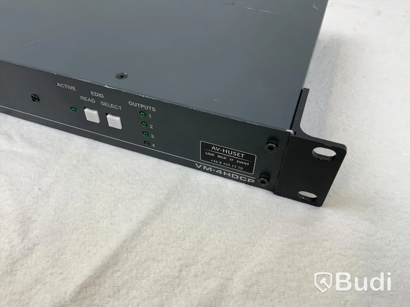 5 st  DVI Splitt 1:4 Kramer VM-4HDCP.