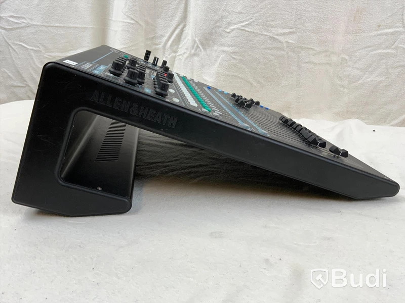 Ljudmixer ALLEN&HEATH QU-16