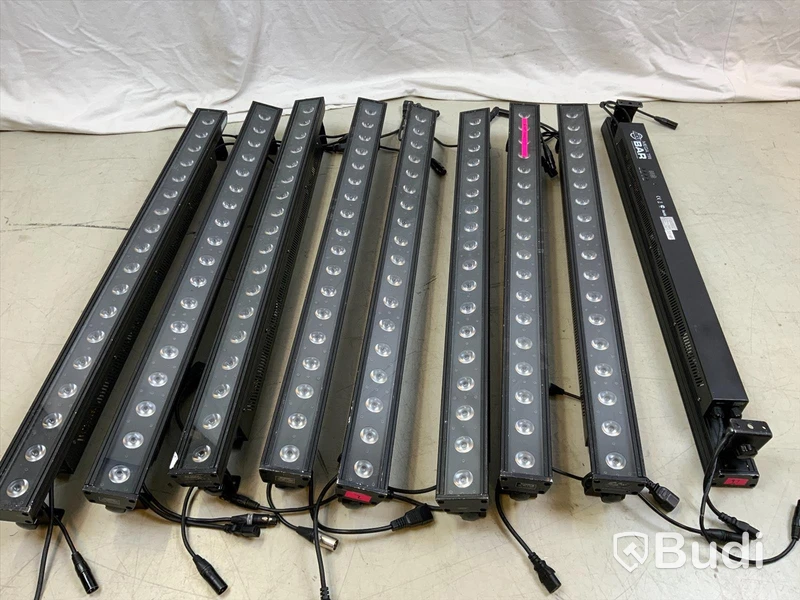 9st Ljus, ADJ Mega Tri bar