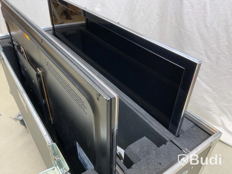 Tv skärmar i case, Samsung  40” 2 st