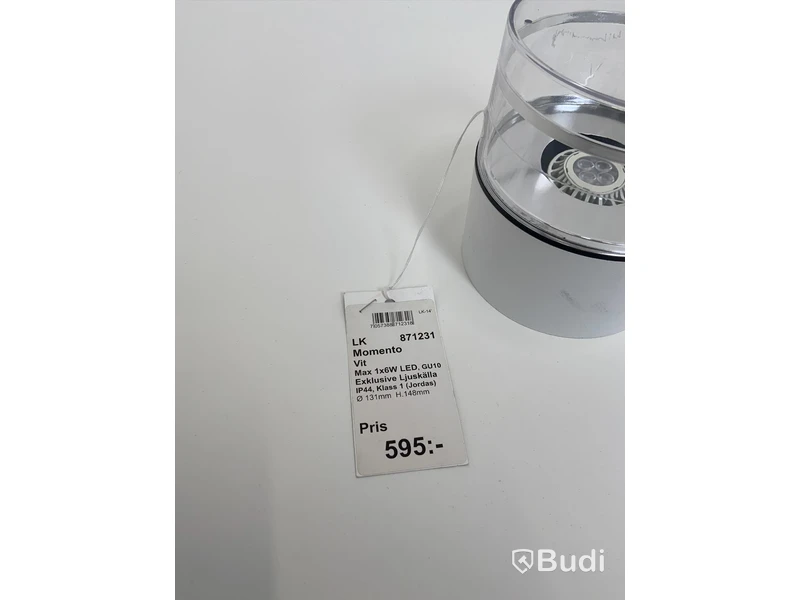 Exklusive Ljuskälla vit (mindre repor och spricka, se bild)