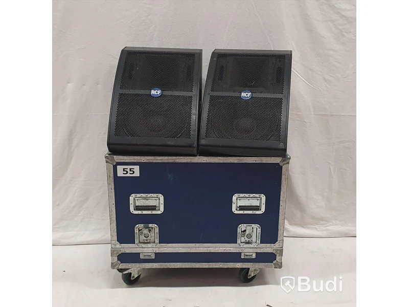 2st RCF 4PRO 3002SMA - Aktiv monitor med 12" bas och 2" diskant - Inklusive flightcase. - 11094