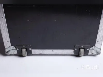 1 St tomma cases