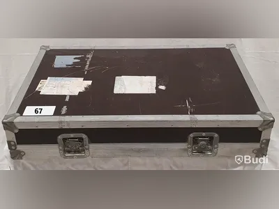 JANDS Hog 250 ljuskonsol – Inklusive flightcase - 12679