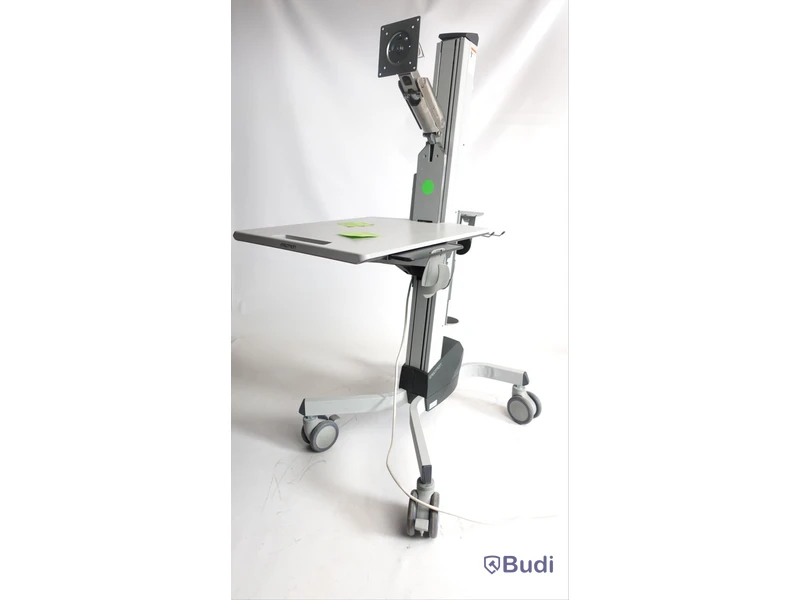 6. Databord Ergotron på hjul, höj och sänkbart med hållare för dator samt arm för dataskärm