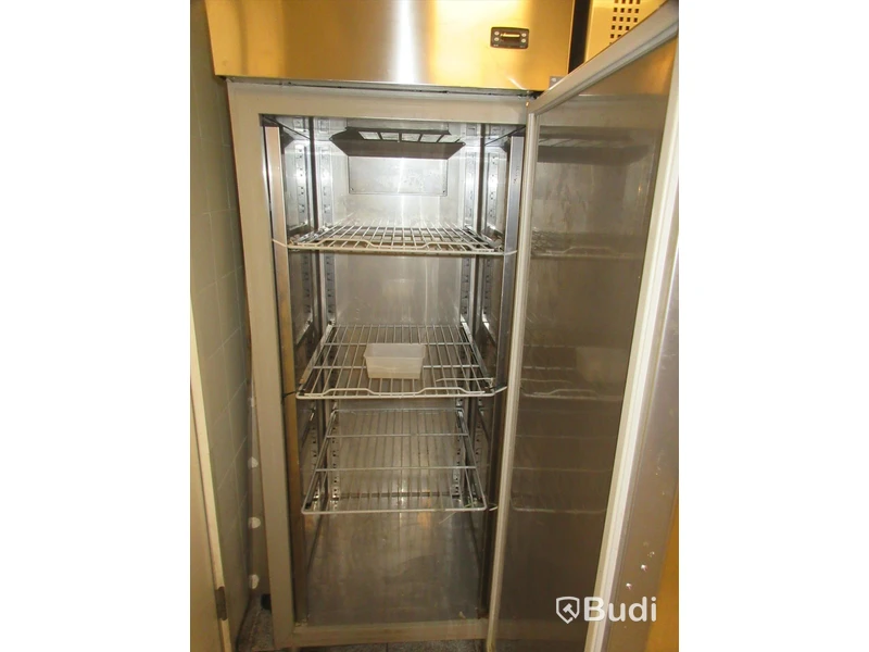 Frys Med Cold, b 72 cm, d 80 cm, h 203 cm