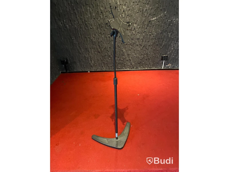 Ipadhållare med golvstativ