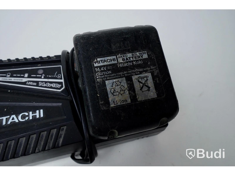 Hitachi borrmaskin