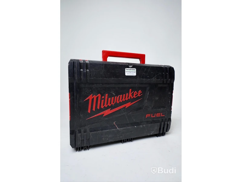 Milwaukee mutterdragare