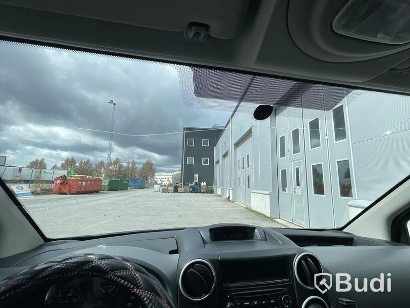 Lättlastbil Citroen Berling Van1.6 Hdi 90hk