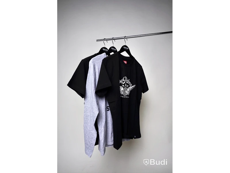 Långärmad t-shirt, 2 t-shirts, DEPALMA. Strl M.