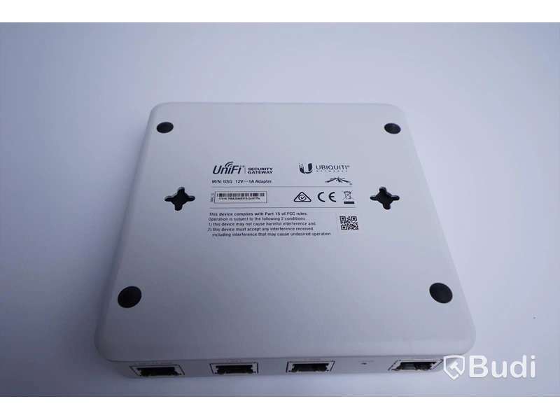 UBIQUITY UniFi Security Gateway ink strömadapter