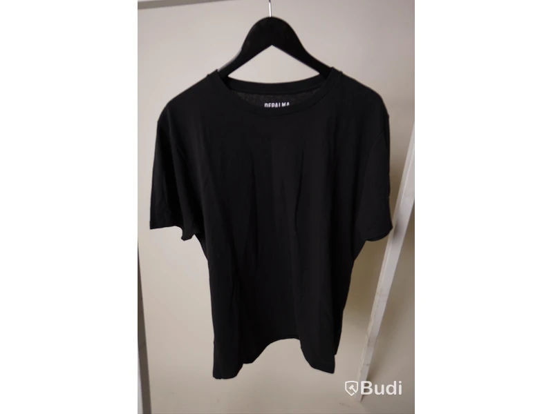 4 t-shirts, str L, arbetsbyxor strl 32