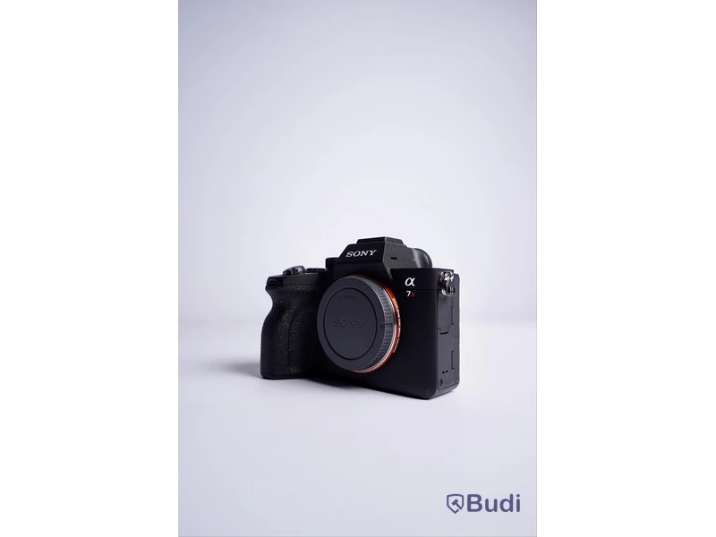 Sony A7RIV kamerahus ink orginalkartong och laddare och batteri