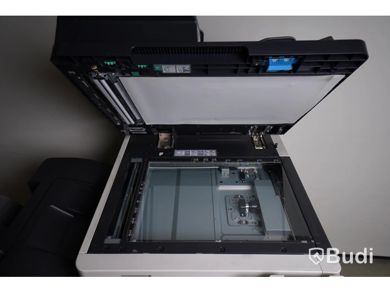 Multifunktionell skrivare med sorterare Konica Minolta C280