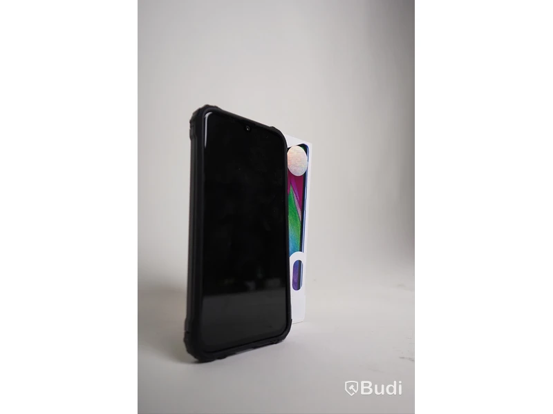 Samsung Galaxy A40 blå med stöttåligt skal