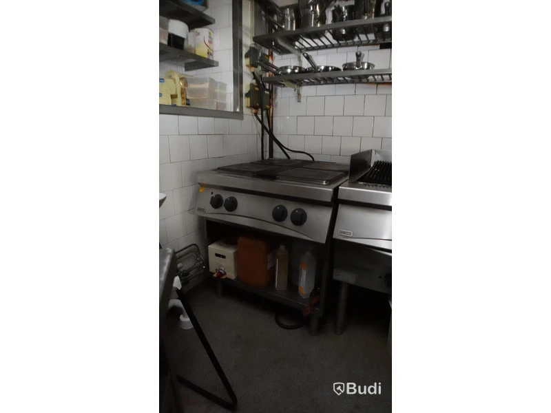 Kokstation med 4 plattor Zanussi KC/E2