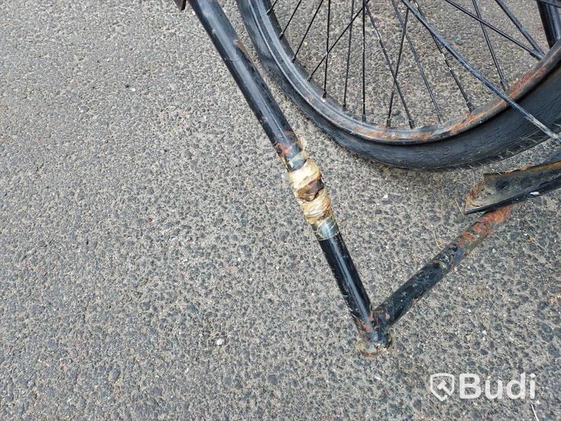 Kultpaketcykel. Auktionen omstartad.
