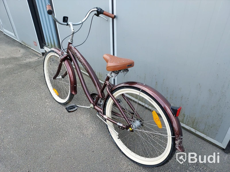 Kultcykel Nirve Cruiser handbyggd av Nirve Sports