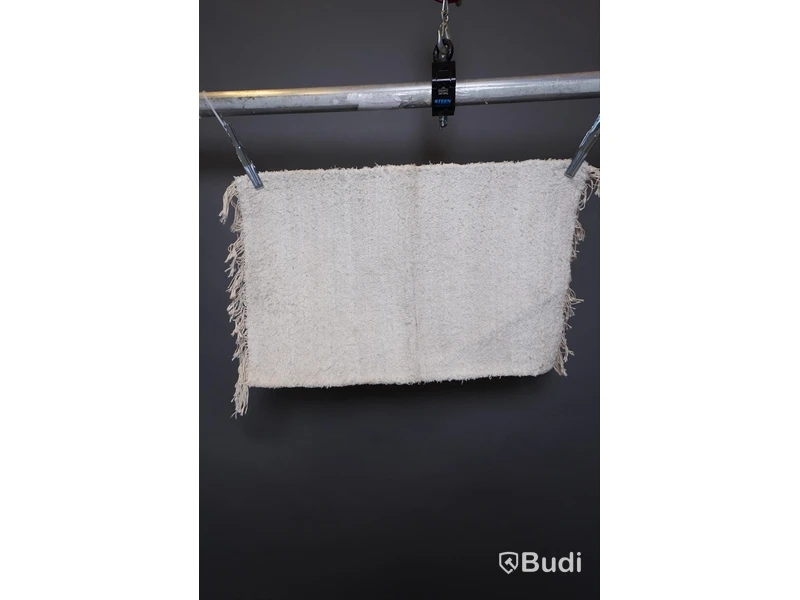 Handknuten matta i 100 procent bomull, 60x120 cm