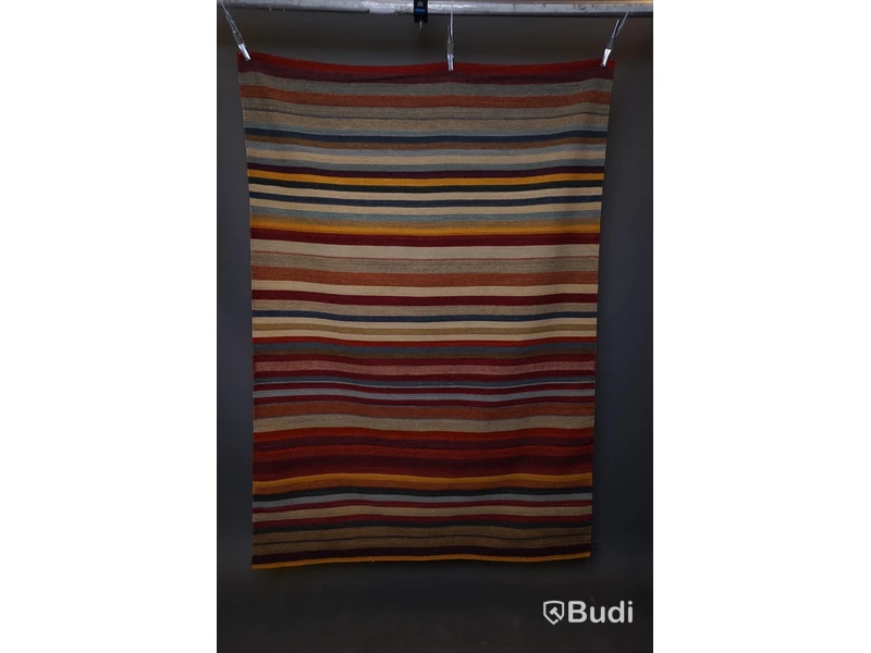 Handvävd Röllakan från AXECO, design: FINE KILIM, 140x200 cm