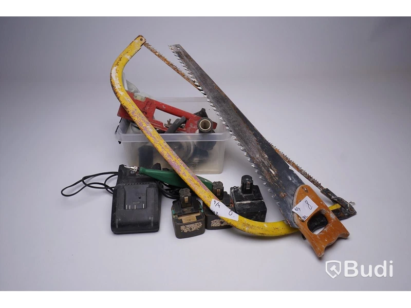Batteriladdare samt diverse verktyg