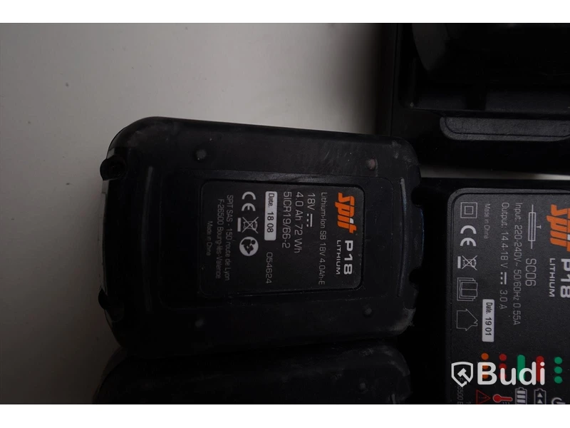 Extra batterier och laddare Spit