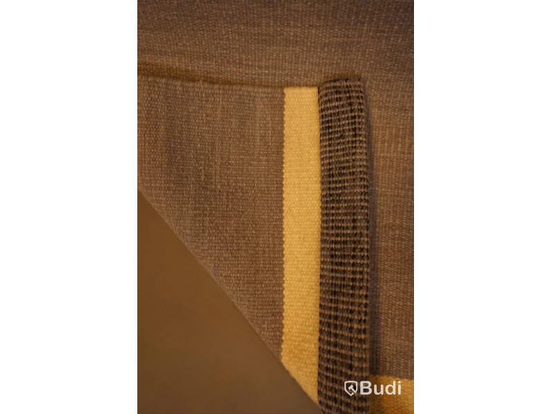 Handvävd röllakan från AXECO, design: KWADRAT, 80x250 cm
