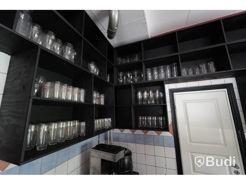 Diverse glas större parti många brandade glas