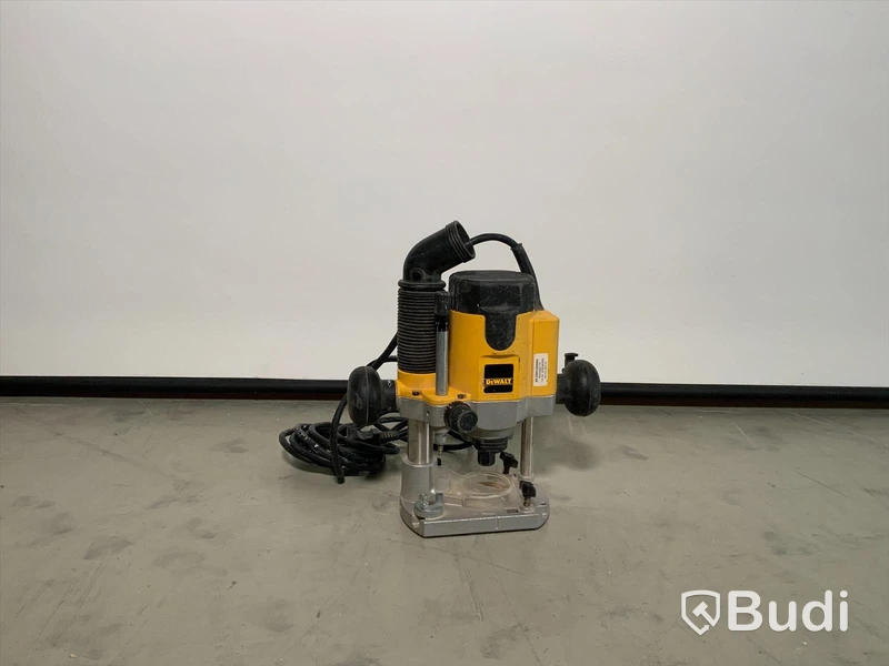 DeWalt dw621 handöverfräs inkl case