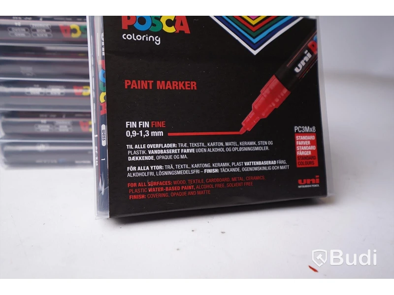 10 paket Posca paint markers PC3M standardfärger. Ord pris ca 3000 SEK