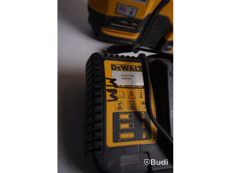 DeWalt borrhammare inkl laddare