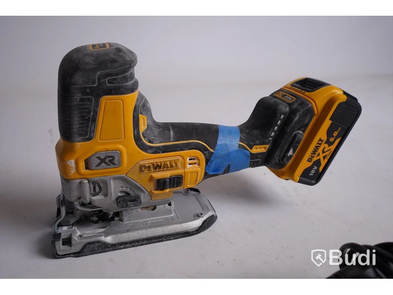 DeWalt DCS335 sticksåg inkl batteri samt laddare