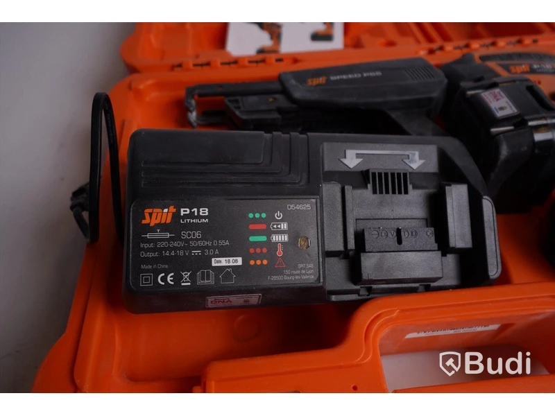 Gipsskruvdragare Spit P18 LITHIUM samt spit speed P55, laddare och extra batteri