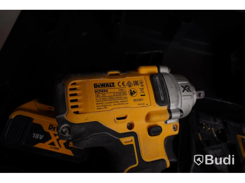 MUTTERDRAGARE DEWALT DCF894NT