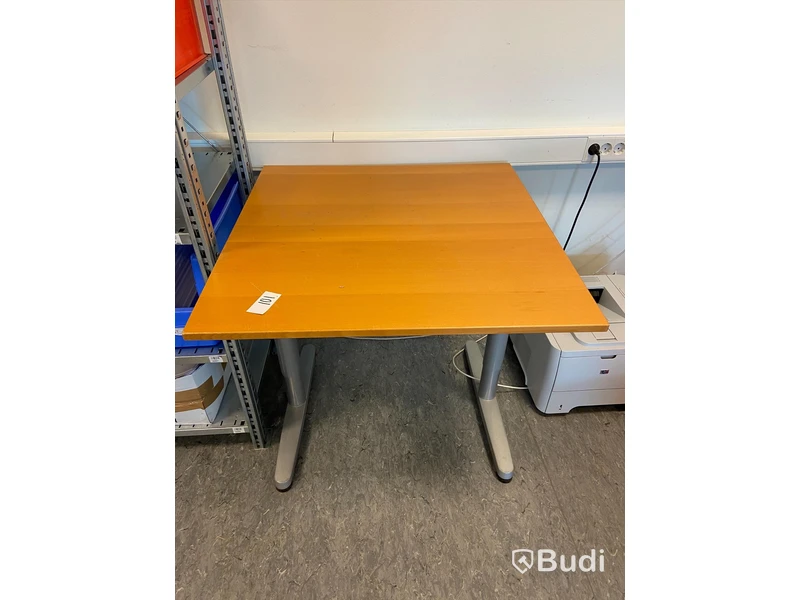 Arbetsbord 80 x 80cm