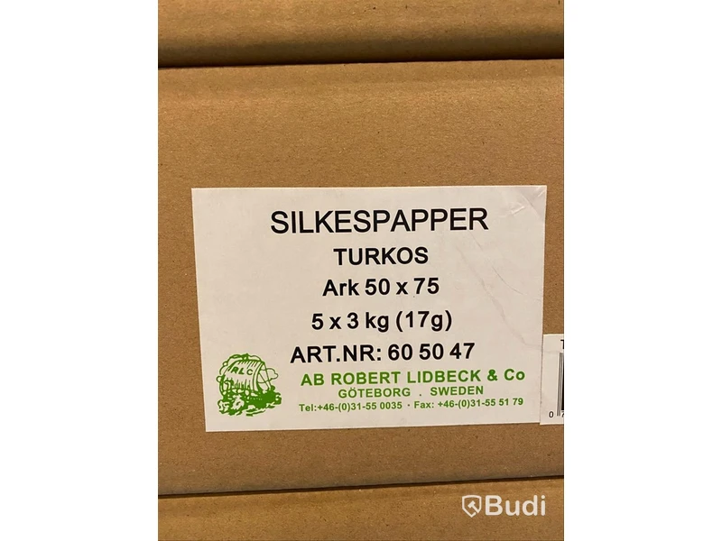 16 lådor med silkespapper i turkos färg