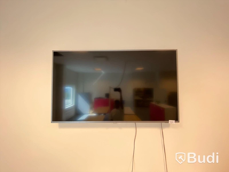 TV Philips 64”