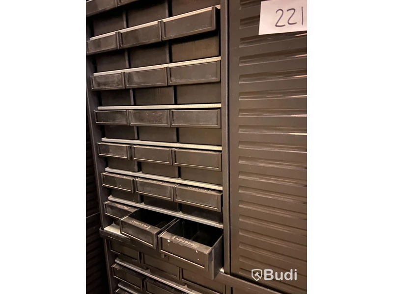 Reservdelsförvaring snurrbar