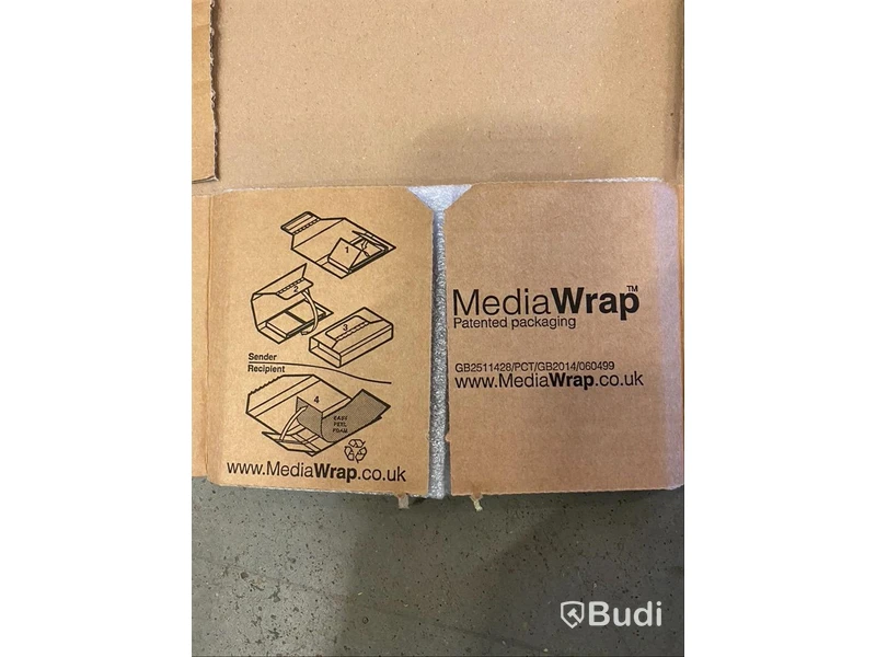 6 kartonger med MWP wellpapp kartong för media produkter