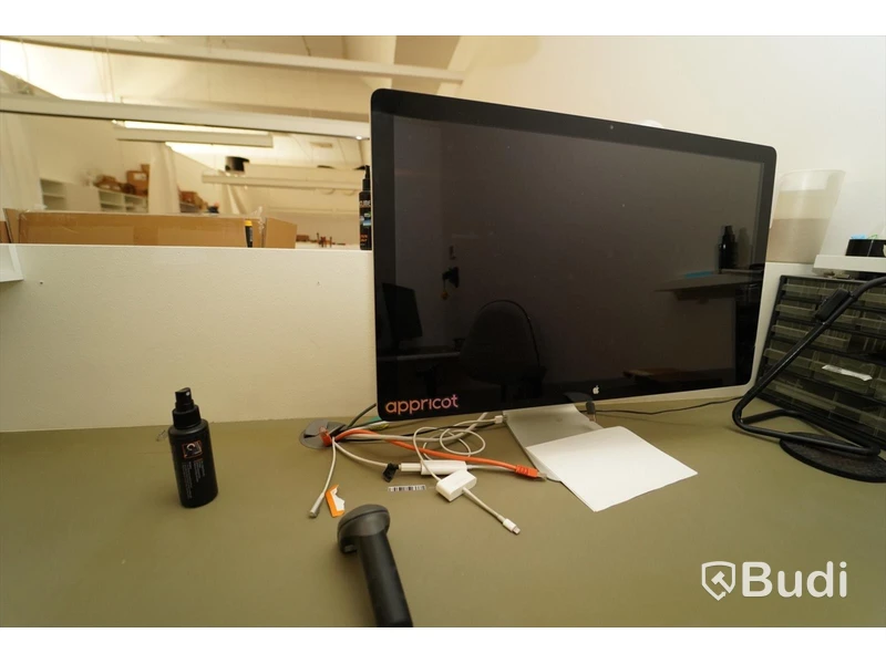 Apple Cinema display Thunderbolt display 27 tum