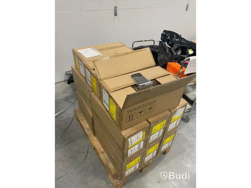 Pall med blandade mobilskal från La Vie till bl.a Huawei P30, S20 Ultra