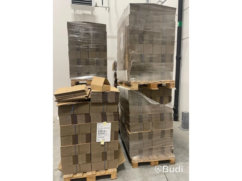 5st pallar med förpackningsmaterial från Smurfit Kappa. Mindre snabbvikslåda. Modell B4061932