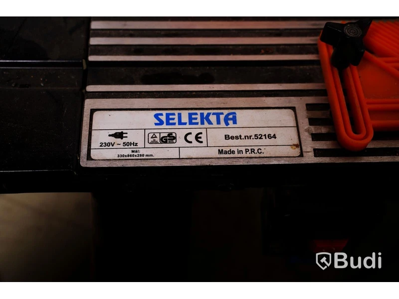 Selekta, fräsbord