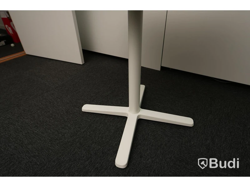 Mindre bord 70x60cm