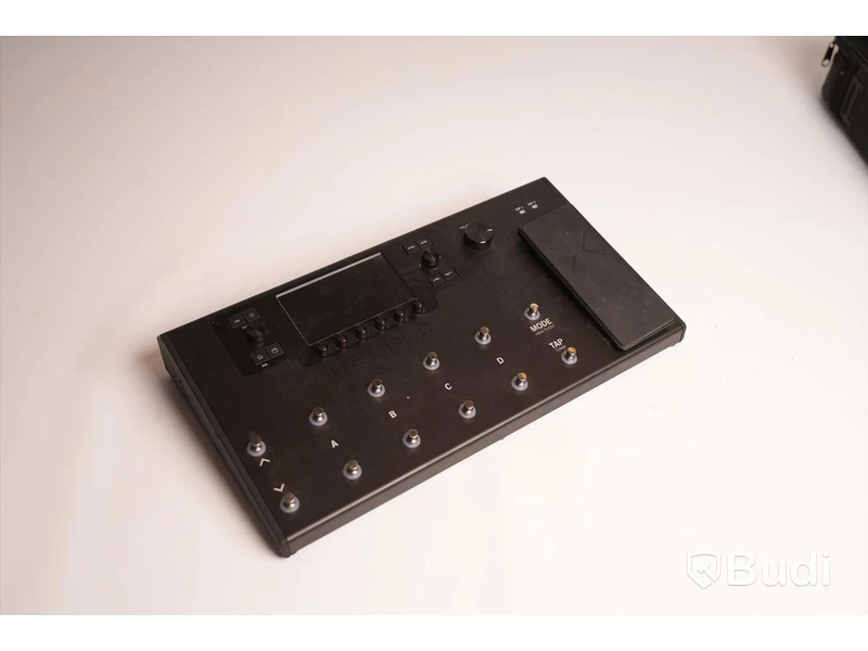 Line 6 Helix LT, multi-effect pedal, reklamationsvara