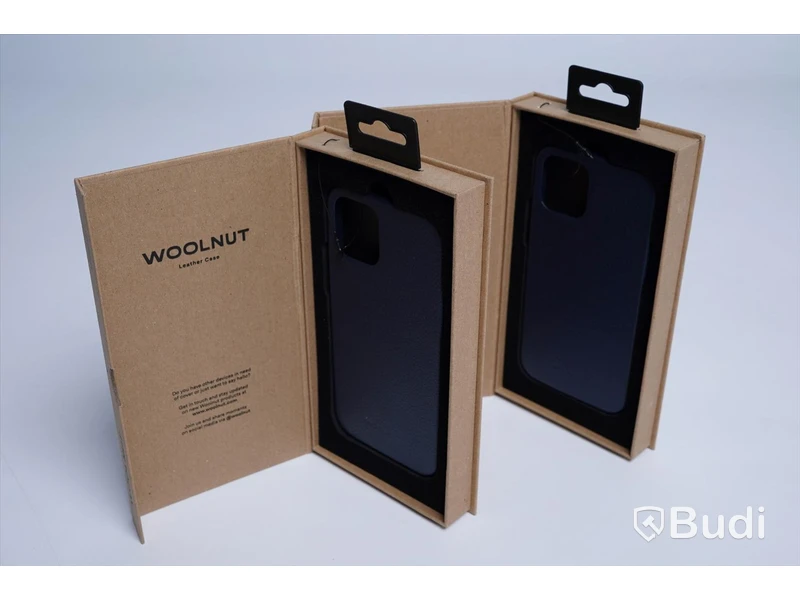 Mobilskal - 2 st. Woolnut, Leather case, iPhone 12/12 Pro, Blue. Ny, Obruten förpackning.