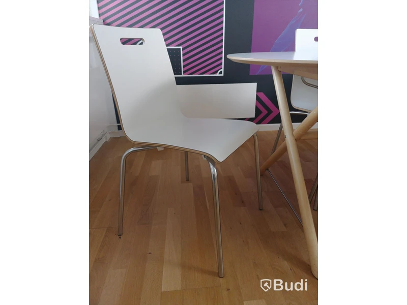 Matbord med 6st stolar L:185 cm B:90 cm H:72,5 cm