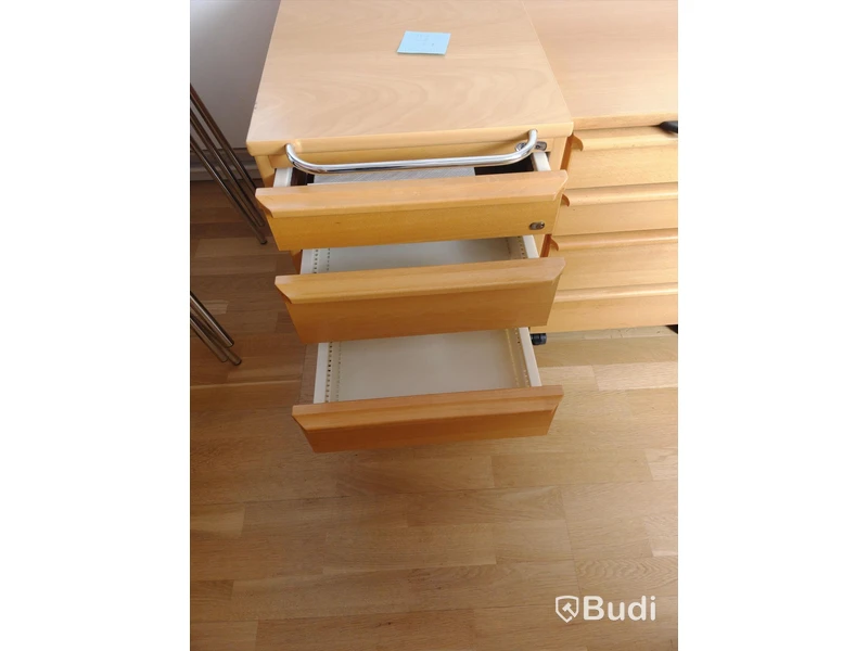 Hurts kinnarps 43x65x61, saknar nyckel